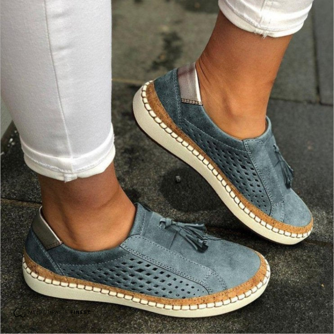 Blue / 12 AU (43 EU)