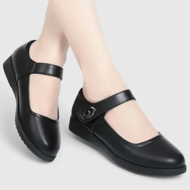 Black / 10 US | 41 EU