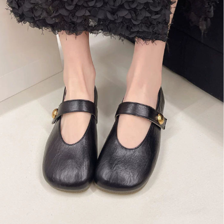 Black / 10.5
