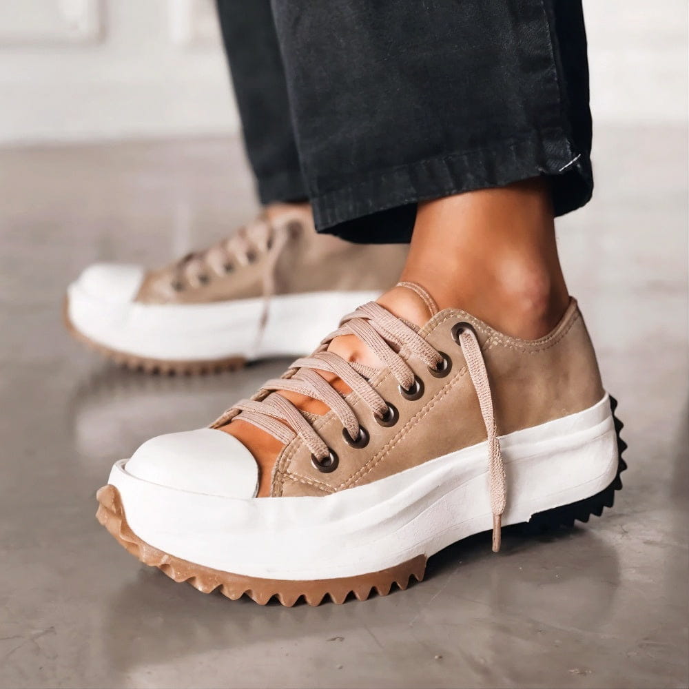 Brown / 11 AU (43 EU)