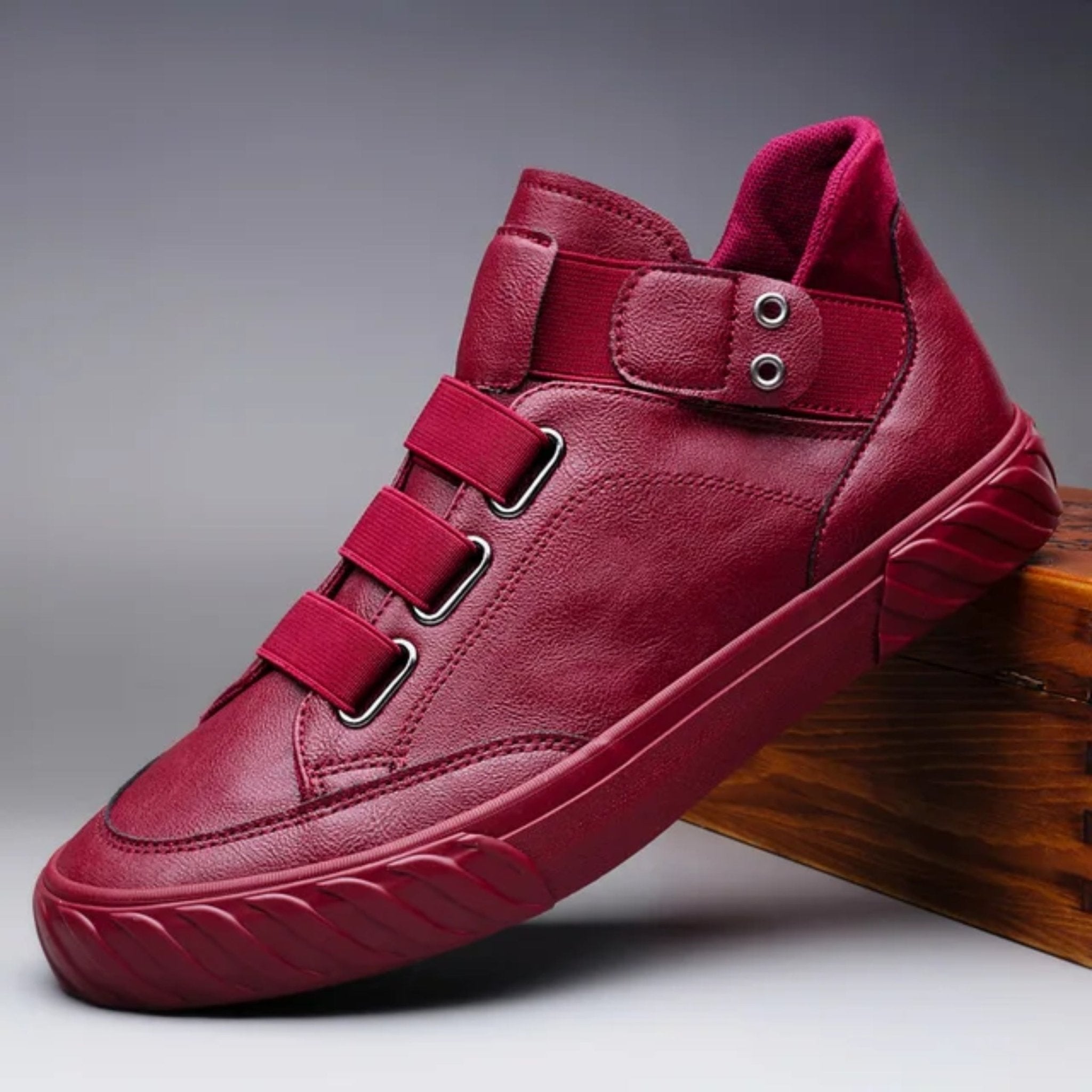 Red / 10.5