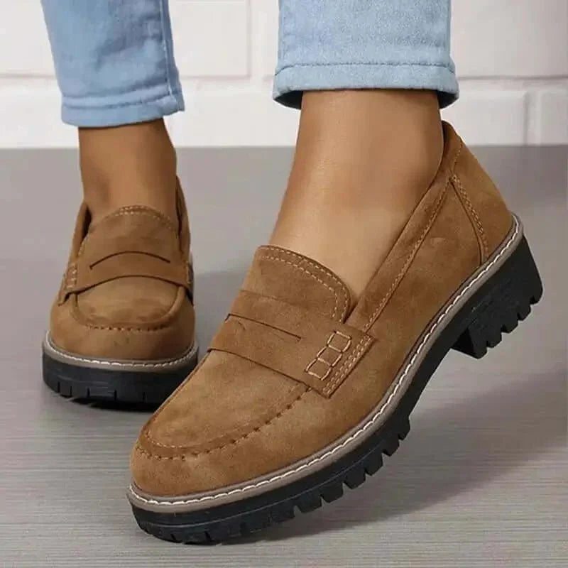 Brown / 11